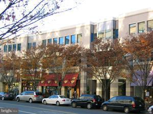 4822 Hampden Lane, Unit R Bethesda, MD 20814 - Photo 19 of 22 Nearby Restaurants