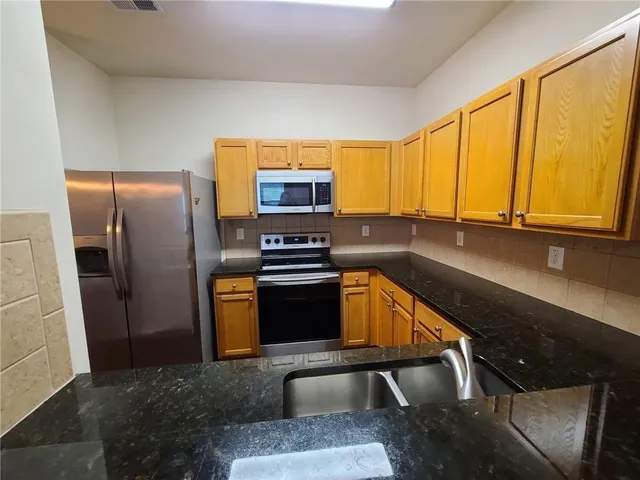 $2,400 | 5579 Lindeman Lane, Johns Creek, GA 30022