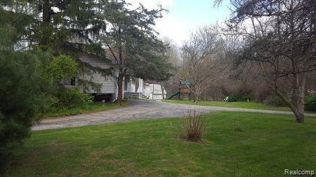 19191 Clark Road Belleville, MI 48111 - Photo 2 of 68