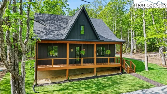 $584,500 | 397 Linwood Lane, Newland, NC 28657