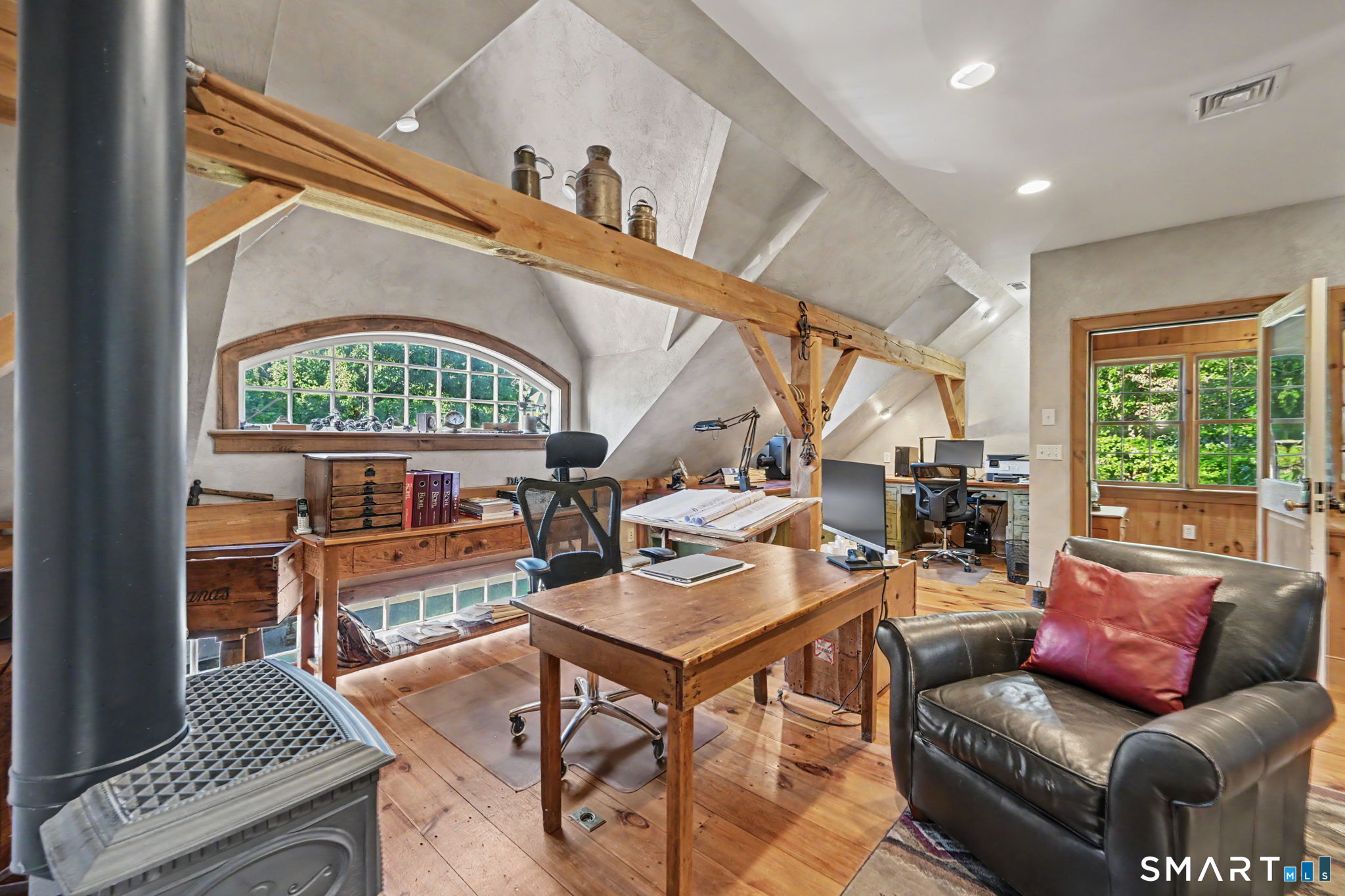 143 Chestnut Hill Road Wilton, CT 06897 - Photo 36 of 40 Upper floor of Barn with office and kitchenette