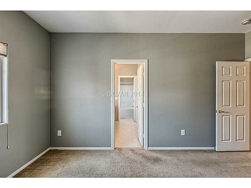 270 Liberty Point Court Henderson, NV 89052 - Photo 17 of 34 Bedroom. 2nd bedroom looking into Jack & Jill Bathroom