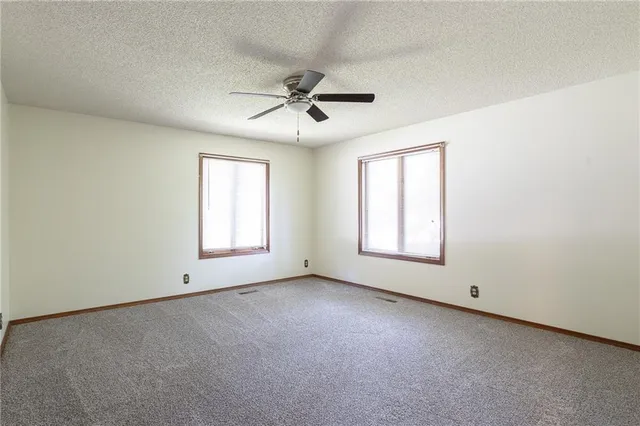 $400,000 | 26 Hull Drive, Platte City, MO 64079