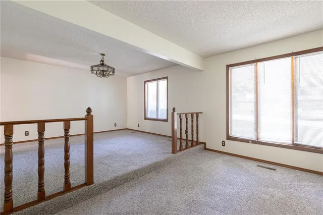 $400,000 | 26 Hull Drive, Platte City, MO 64079