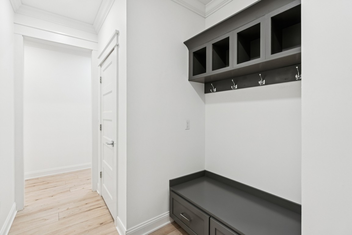 6461 Highway 48 North Cumberland Furnace, TN 37051 - Photo 11 of 25 a room with storage