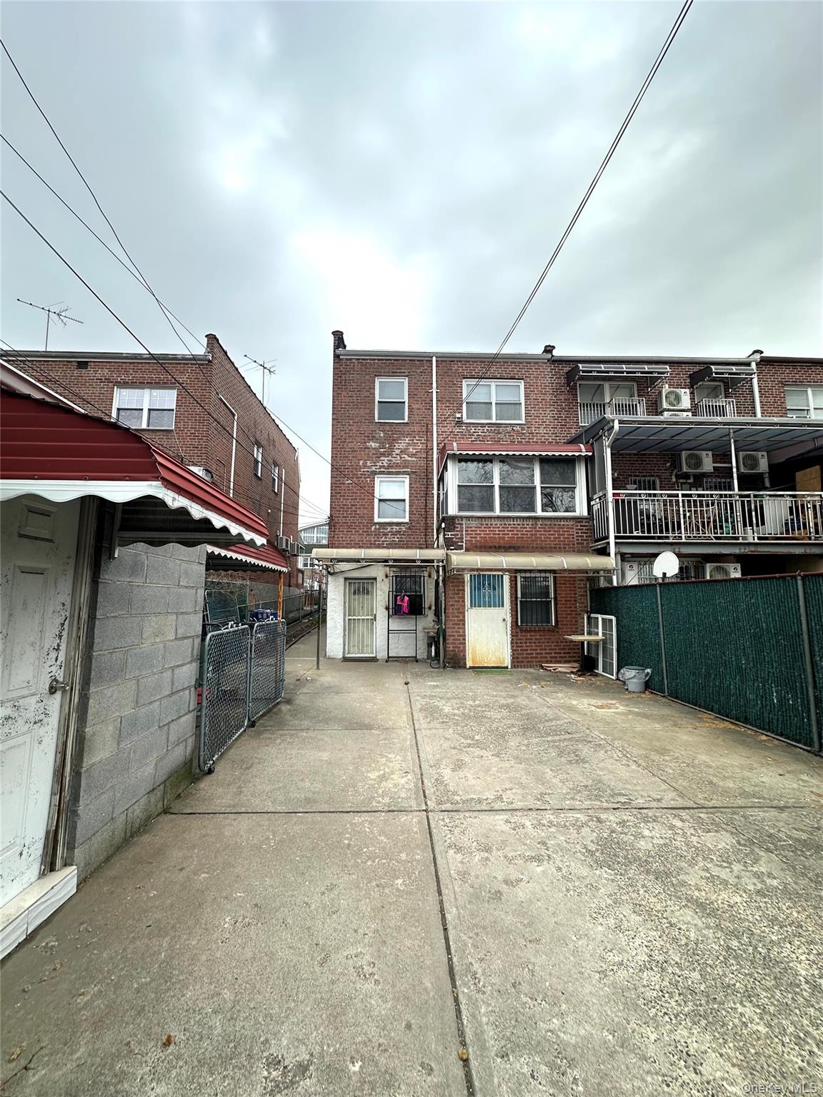 150-21 61st Road Queens, NY 11367 - Photo 26 of 27