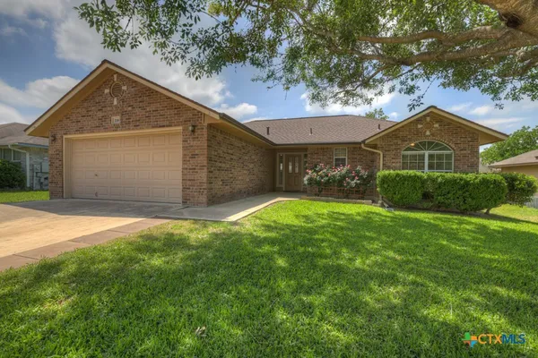 $1,825 | 2116 Bentwood Drive, New Braunfels, TX 78130