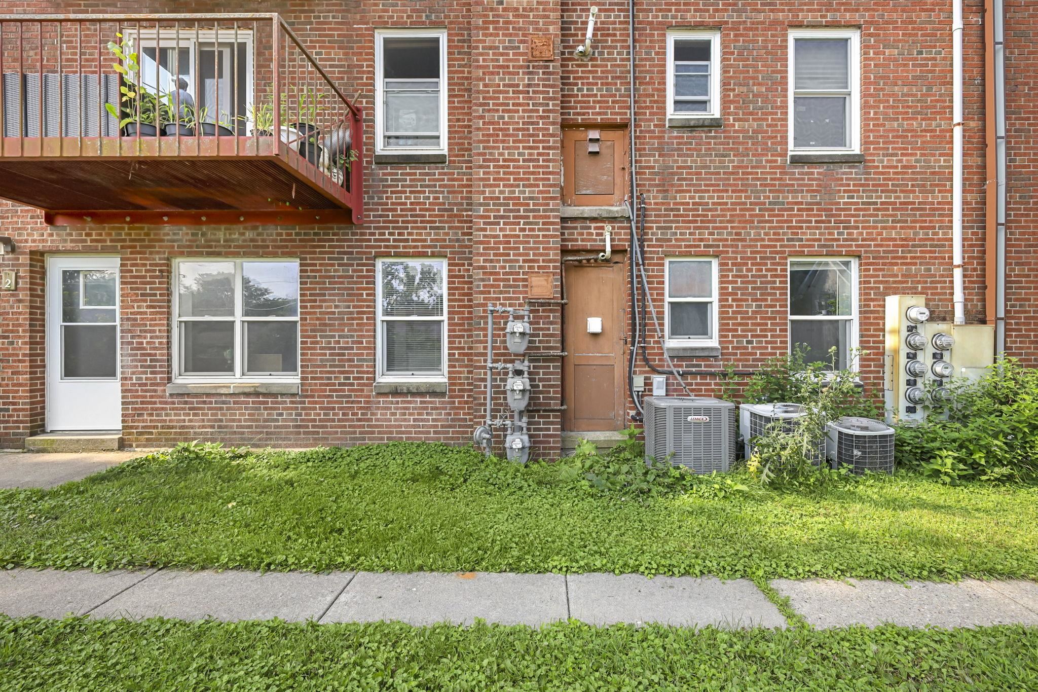 2 Sherman Terrace, Unit 1 Madison, WI 53704 - Photo 24 of 27