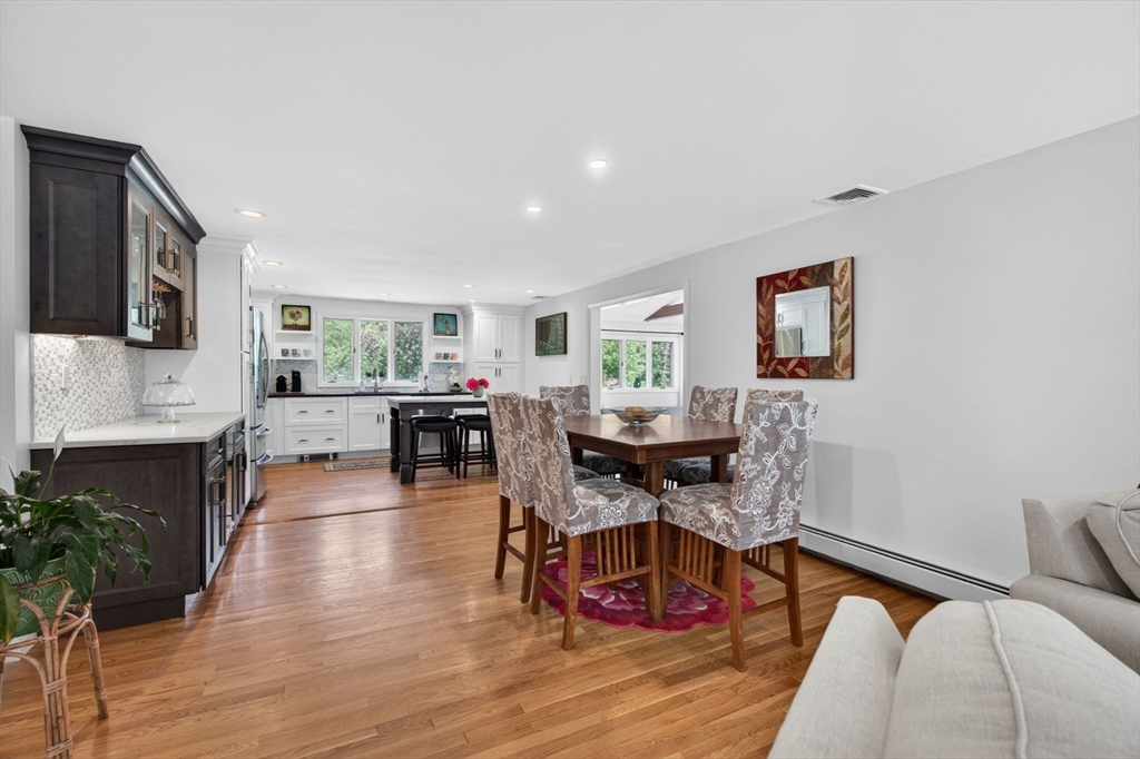 15 Lovejoy Road Andover, MA 01810 - Photo 9 of 42