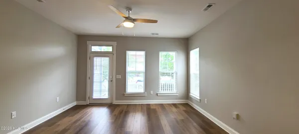 $1,650 | 800 Nixon Street, Unit 2, Wilmington, NC 28401