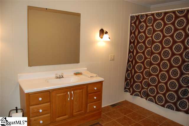 104 Laboone Road Easley, SC 29642 - Photo 13 of 17