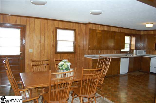 104 Laboone Road Easley, SC 29642 - Photo 7 of 17