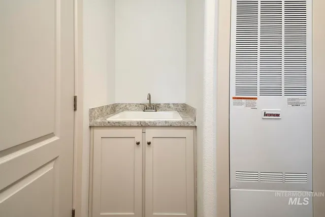 $165,000 | 10601 North Horseshoe Bend Road, Unit 47, Garden City, ID 83714