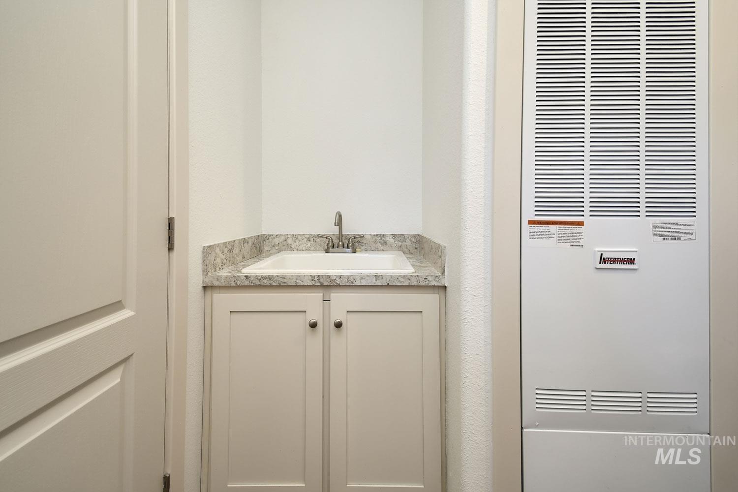 10601 North Horseshoe Bend Road, Unit 47 Garden City, ID 83714 - Photo 9 of 19