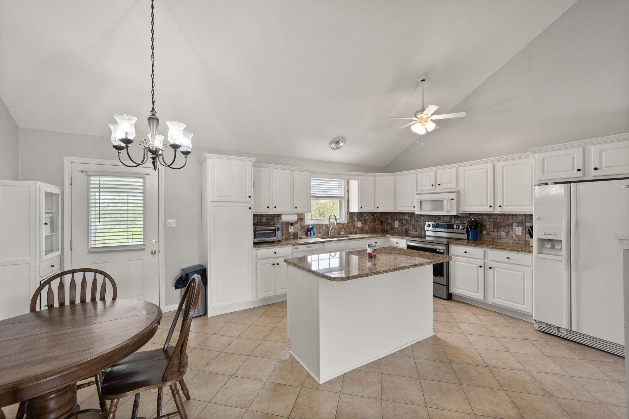 132 Ridgeview Road Danville, KY 40422 - Photo 21 of 65 36-web-or-mls-NJ9A8294