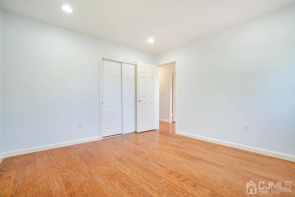 33 Woodmere Road North Brunswick, NJ 08902 - Photo 24 of 42 Gallery Image 24
