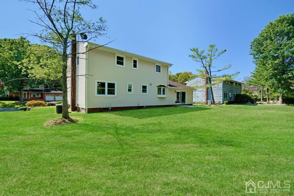 33 Woodmere Road North Brunswick, NJ 08902 - Photo 41 of 42 Gallery Image 41