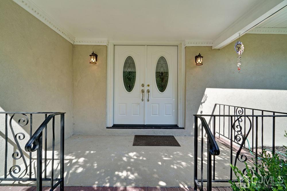 33 Woodmere Road North Brunswick, NJ 08902 - Photo 6 of 42 Gallery Image 6