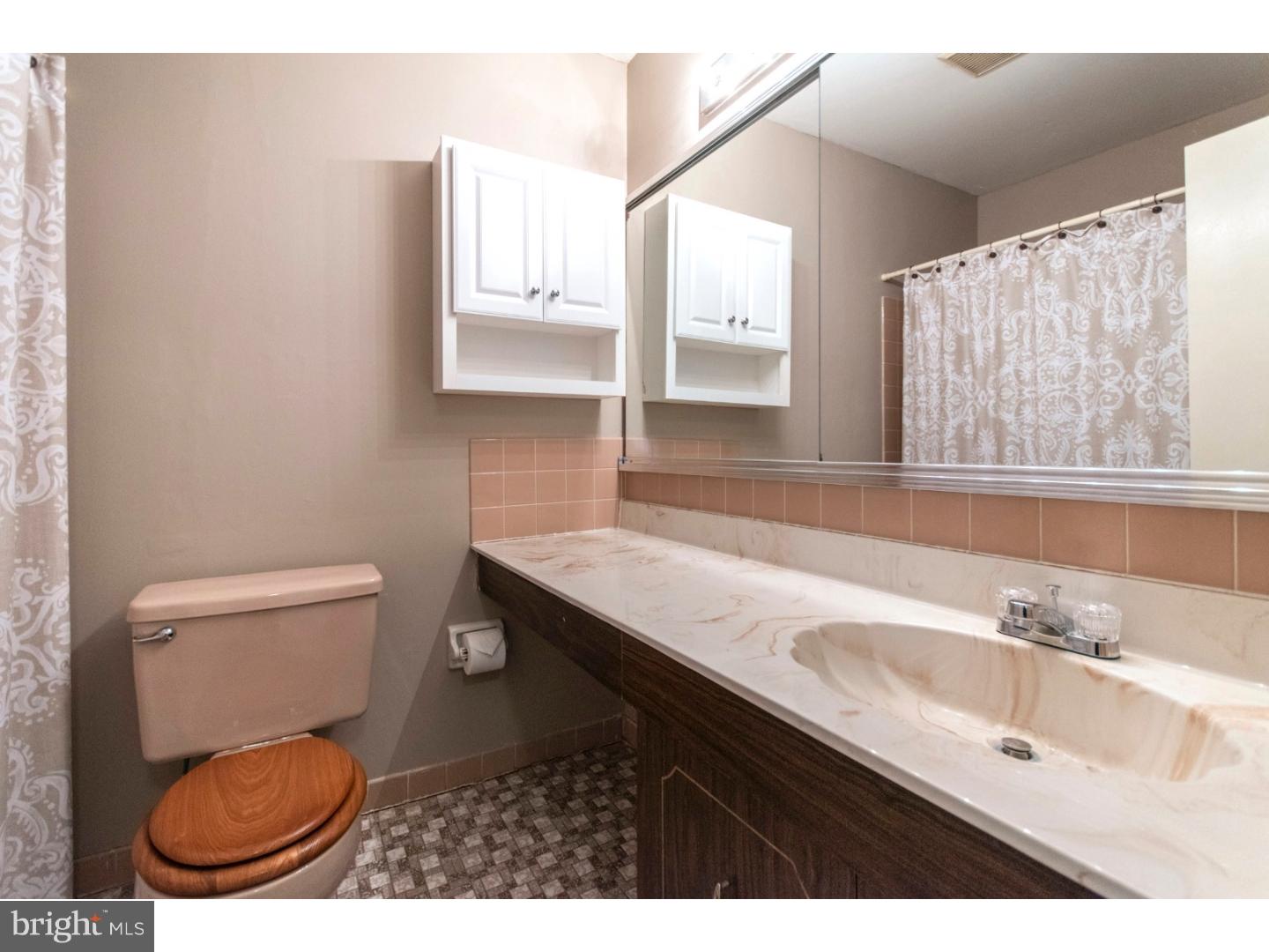 66 Loggers Mill Road Horsham, PA 19044 - Photo 19 of 24 Bathroom
