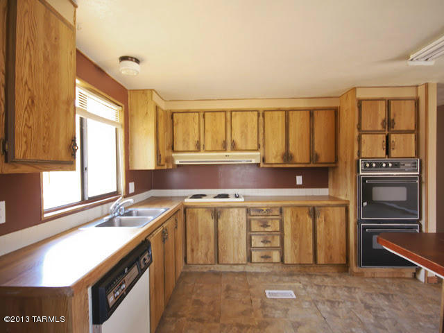 10025 West Rudasill Road Tucson, AZ 85743 - Photo 10 of 39
