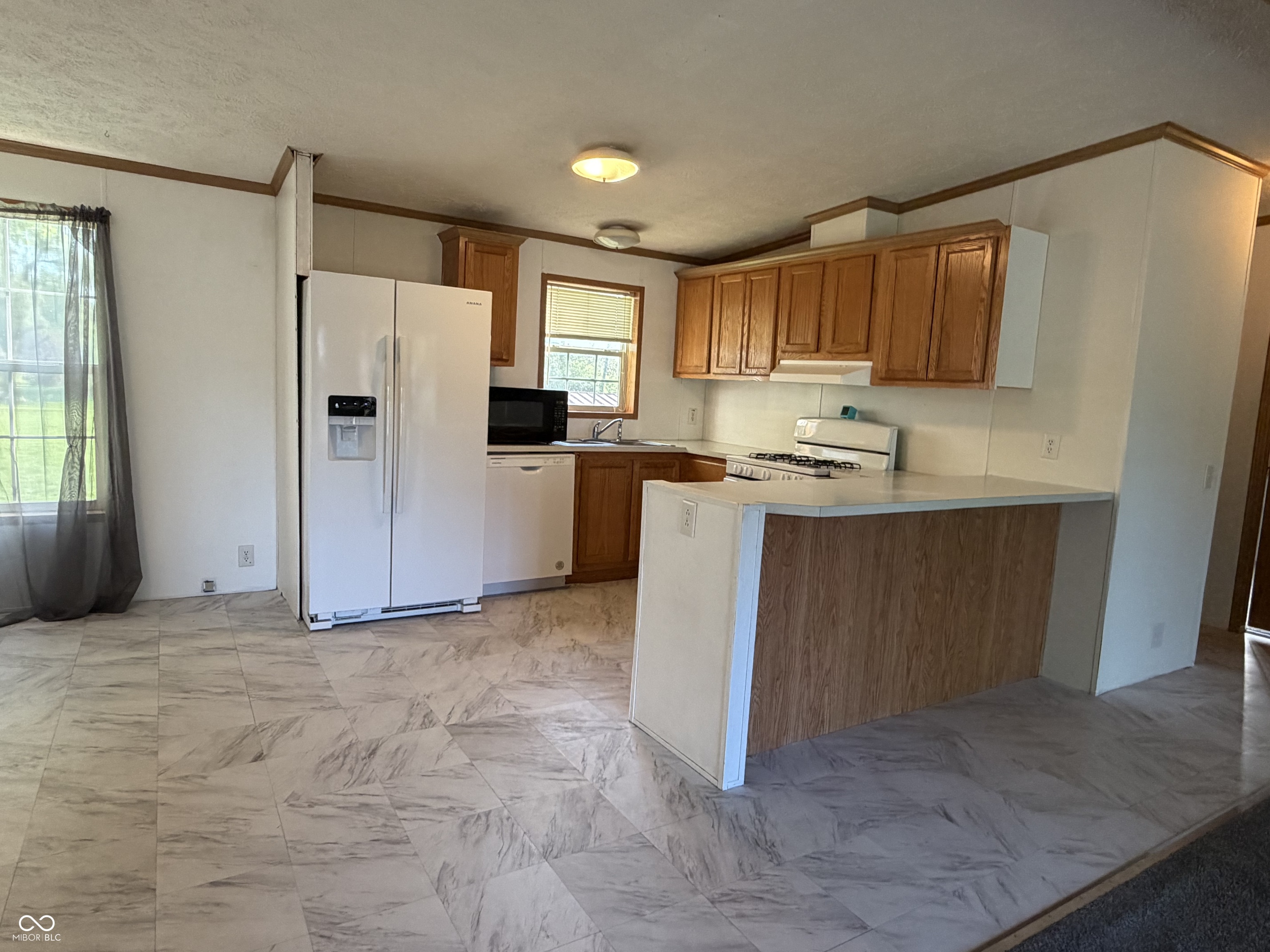 212 West Delaware Street Shirley, IN 47384 - Photo 2 of 5
