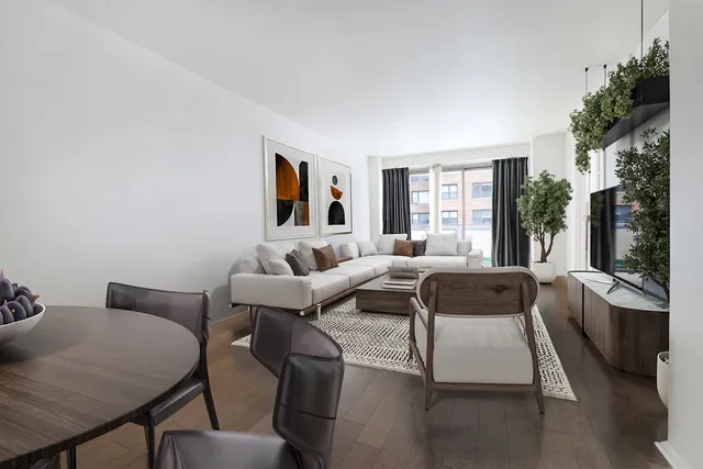 $1,005,000 | 300 East 40th Street, Unit 5C | Murray Hill