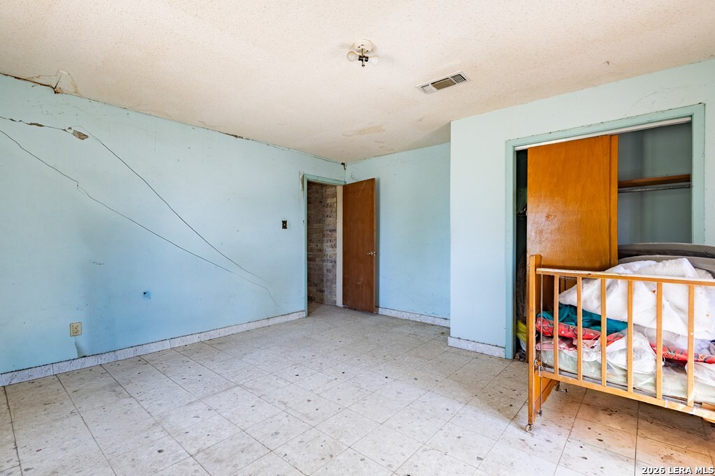1850 Eidson Road Eagle Pass, TX 78852 - Photo 36 of 44