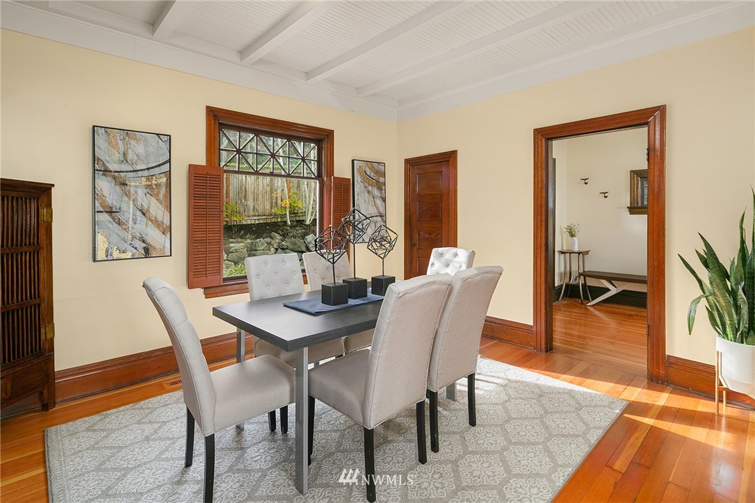 526 31st Avenue South Seattle, WA 98144 - Photo 14 of 36