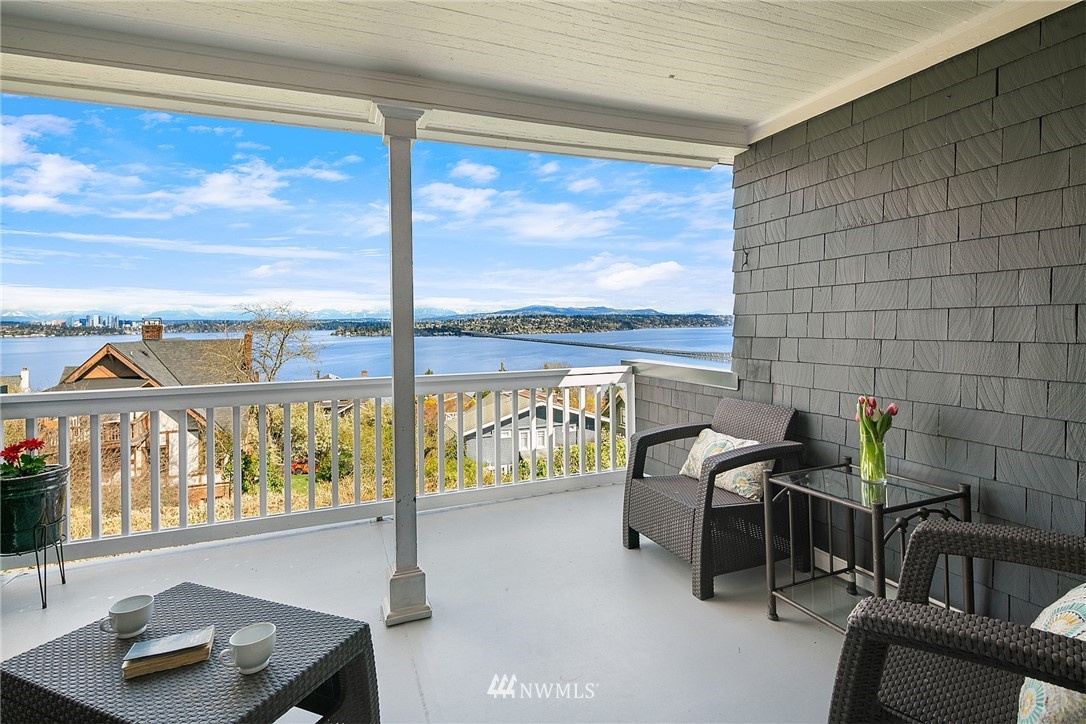 526 31st Avenue South Seattle, WA 98144 - Photo 22 of 36