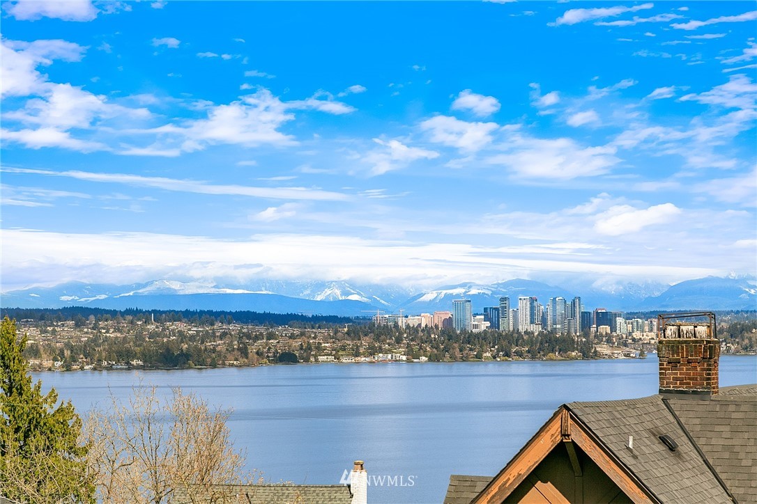 526 31st Avenue South Seattle, WA 98144 - Photo 23 of 36