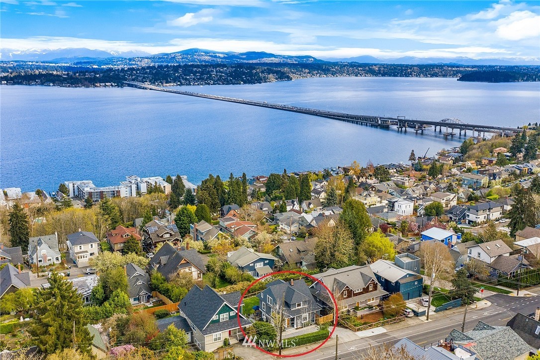 526 31st Avenue South Seattle, WA 98144 - Photo 33 of 36