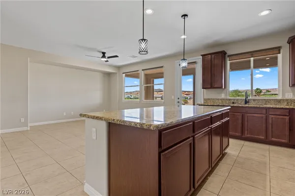 $429,900 | 1355 Huntington Heights, Mesquite, NV 89027