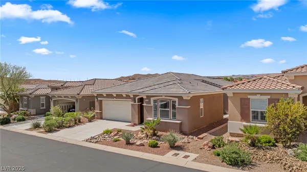 $429,900 | 1355 Huntington Heights, Mesquite, NV 89027