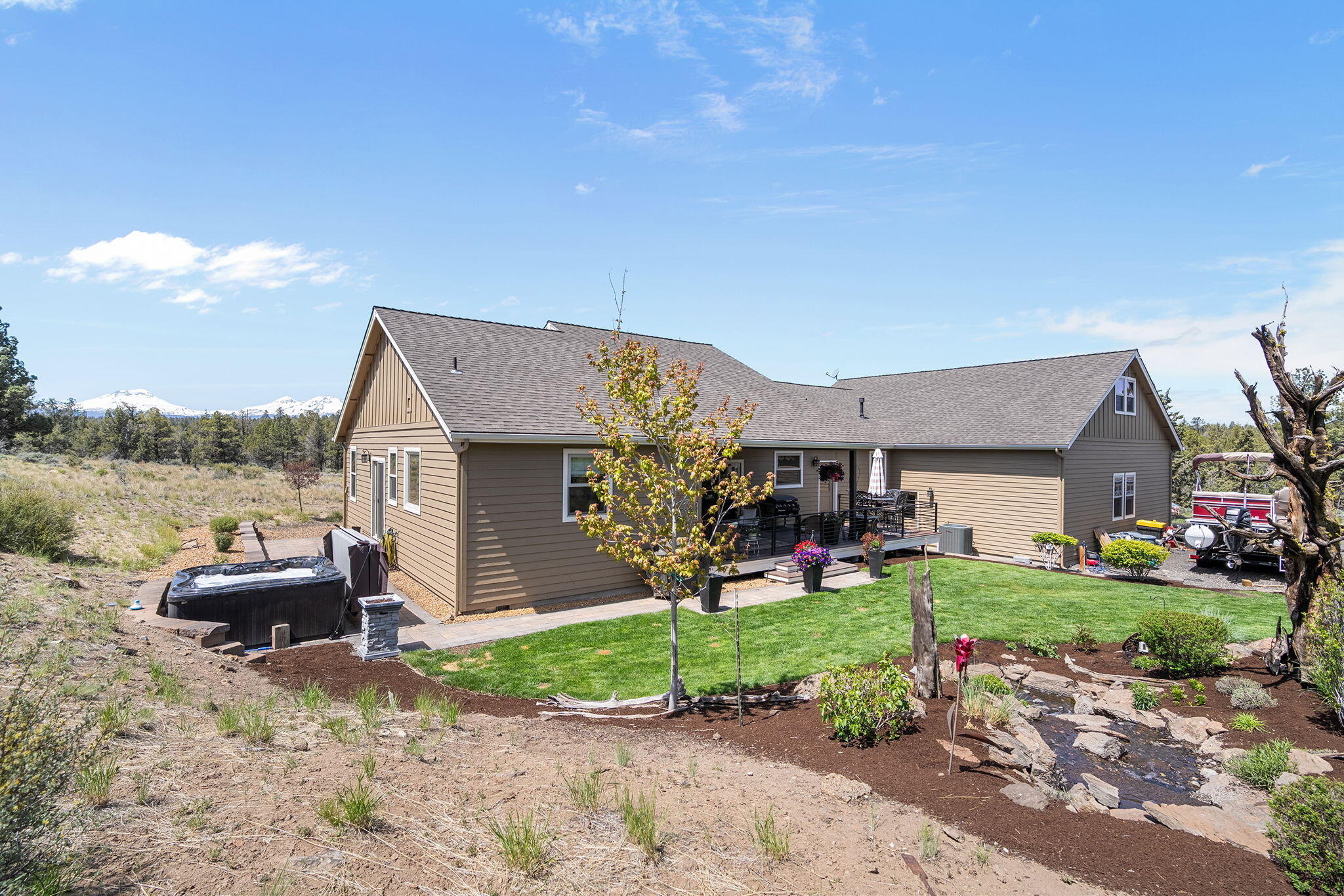 68050 Fryrear Road Sisters, OR 97759 - Photo 34 of 56 34-web-or-mls-_DSC5477