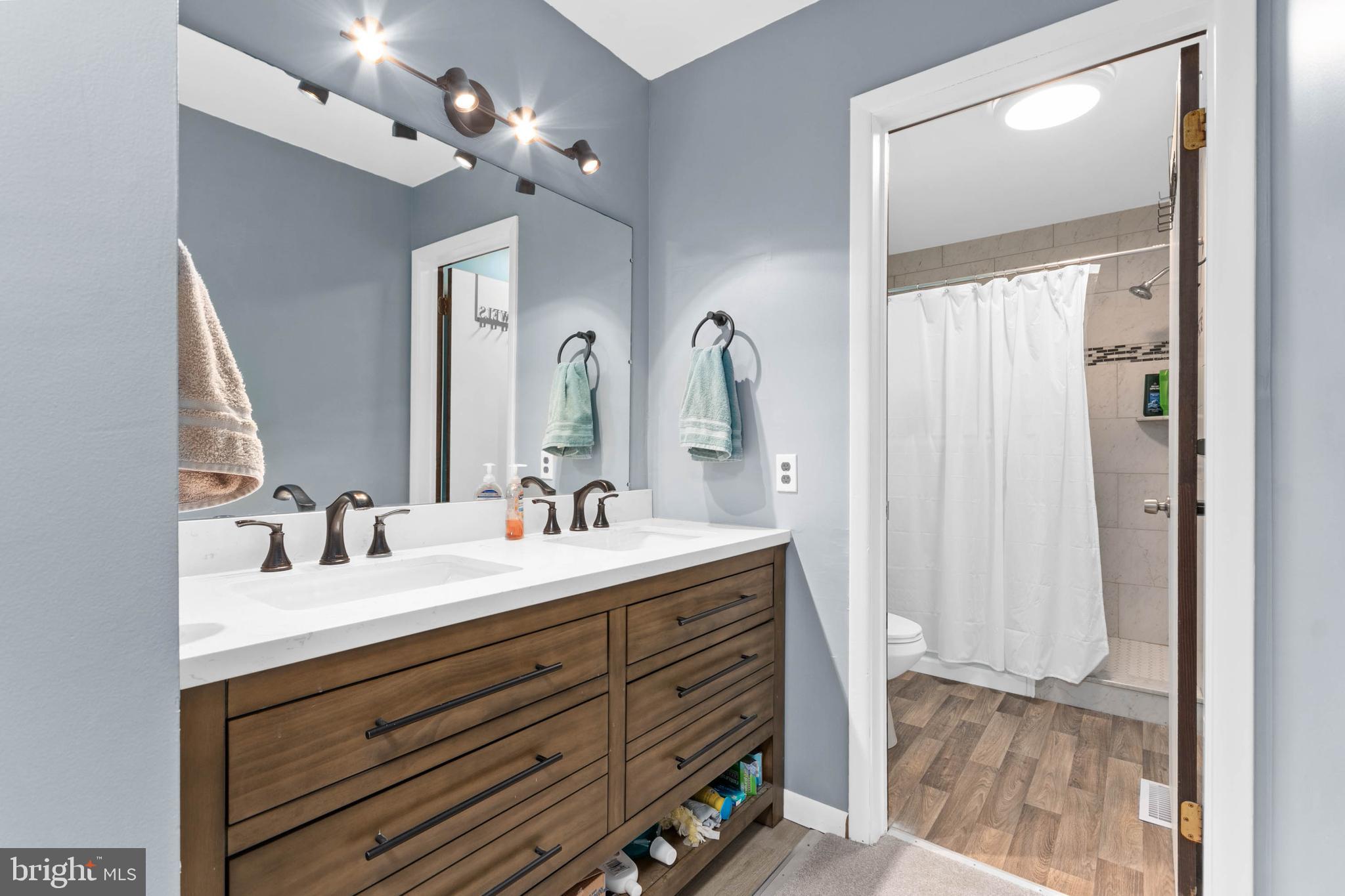 112 Goodwin Parkway Sewell, NJ 08080 - Photo 18 of 26