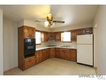 125 West 1st Street Roxana, IL 62084 - Photo 4 of 7