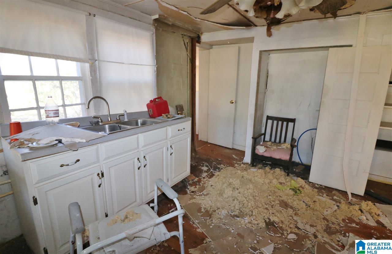39 Peters Road Talladega, AL 35160 - Photo 10 of 18