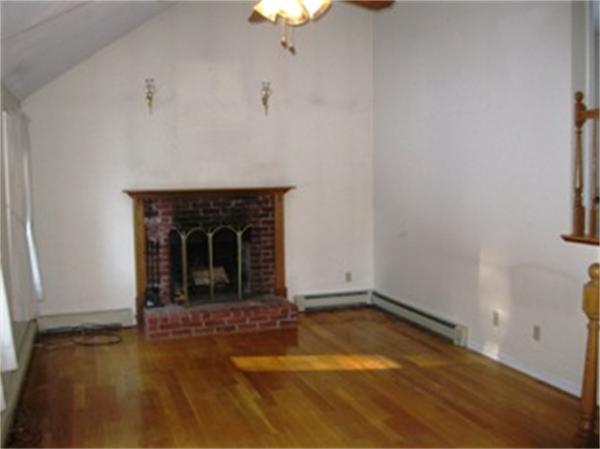 12 Palmer Road Plympton, MA 02367 - Photo 3 of 9 Gallery Image 3