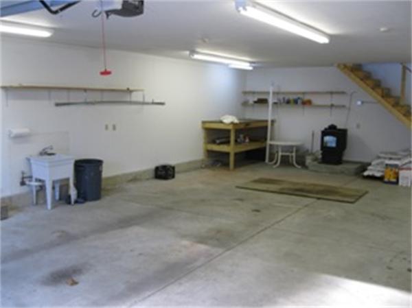 12 Palmer Road Plympton, MA 02367 - Photo 6 of 9 Gallery Image 6