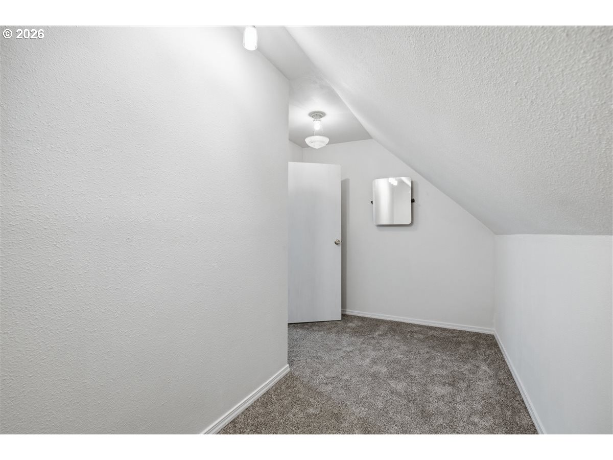 485 North Main Street Mount Angel, OR 97362 - Photo 23 of 45