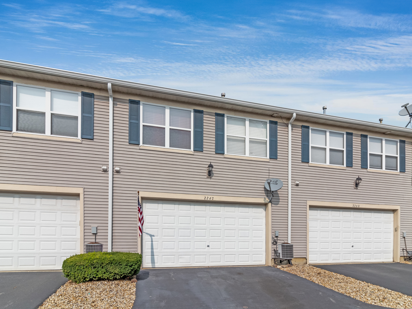 2262 Georgetown Circle Aurora, IL 60503 - Photo 23 of 25 a front view of a house