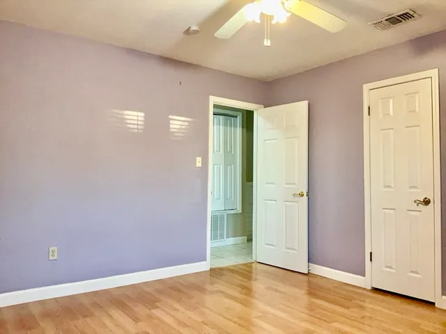 $1,695 | 418 Sunset Drive, Georgetown, TX 78628