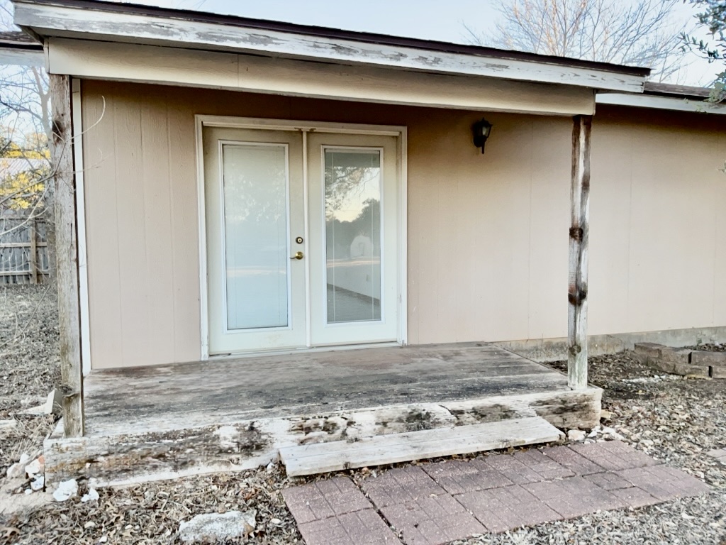 418 Sunset Drive Georgetown, TX 78628 - Photo 24 of 26 Doorway to recreation room