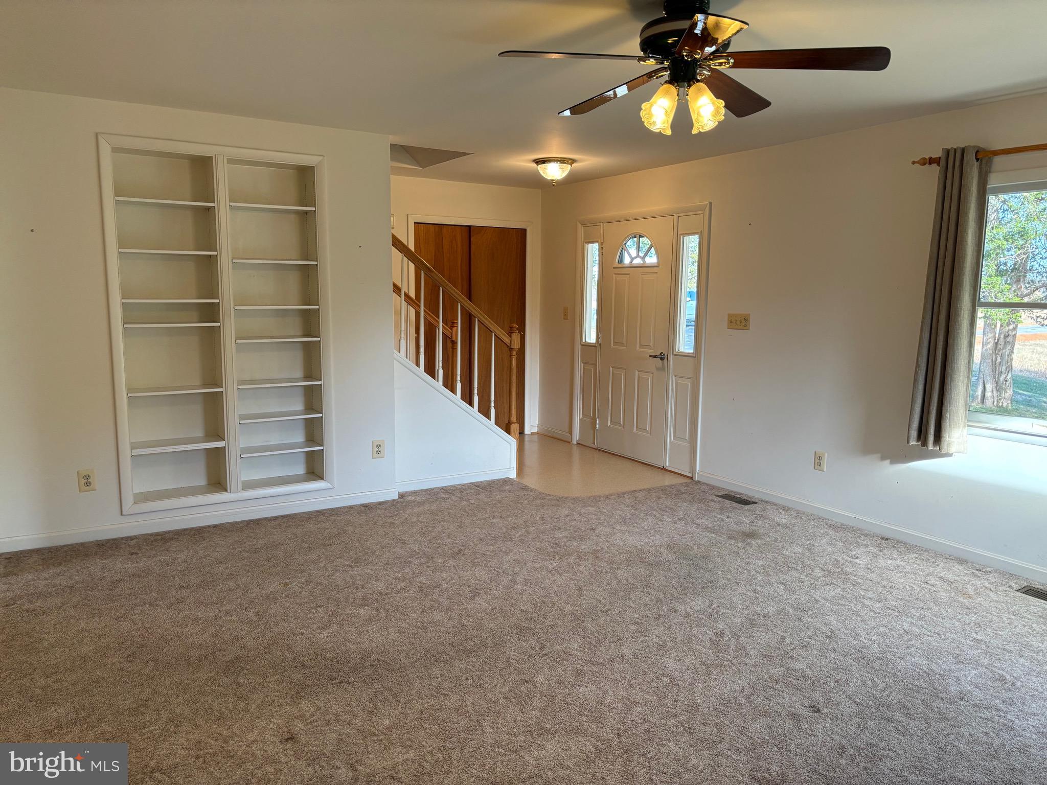 13238 Stonehouse Mountain Road Culpeper, VA 22701 - Photo 12 of 33 Great room w/ bookcase