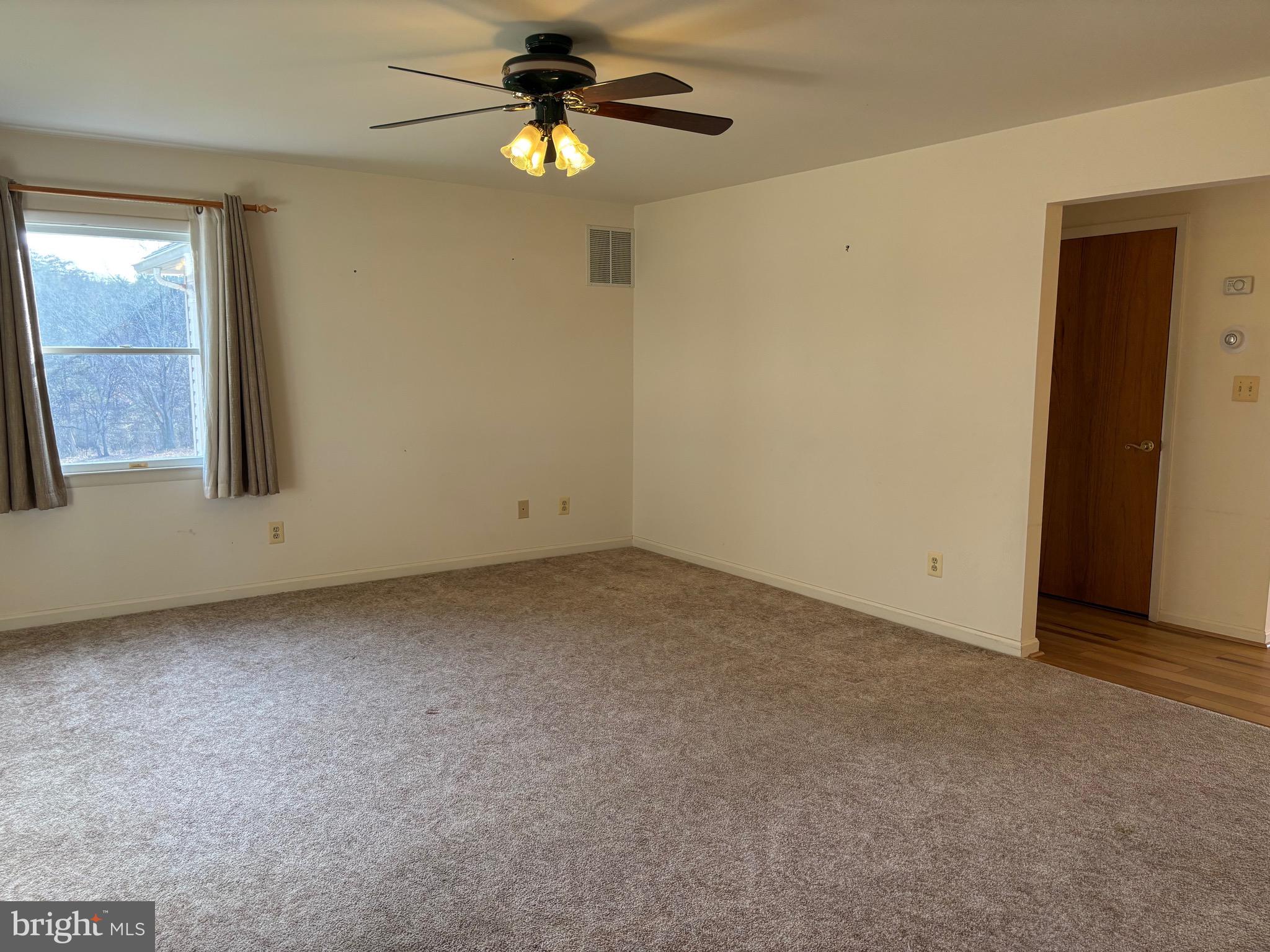 13238 Stonehouse Mountain Road Culpeper, VA 22701 - Photo 15 of 33 Primary Bedroom