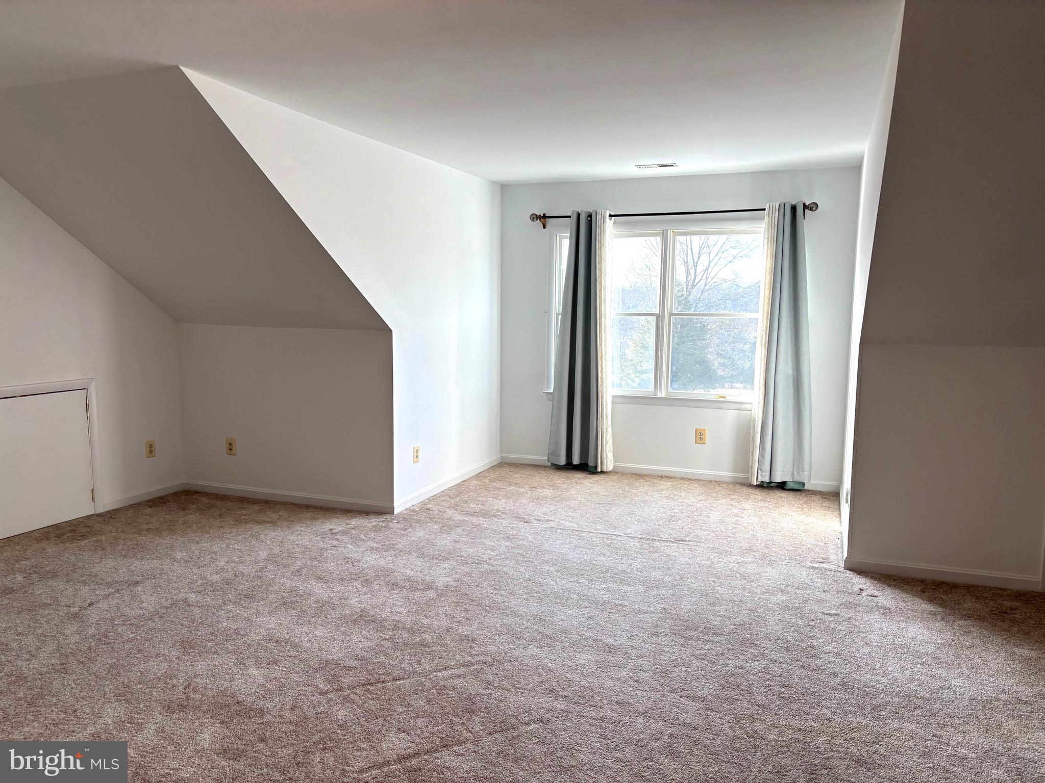 13238 Stonehouse Mountain Road Culpeper, VA 22701 - Photo 21 of 33 BR #2 upper level