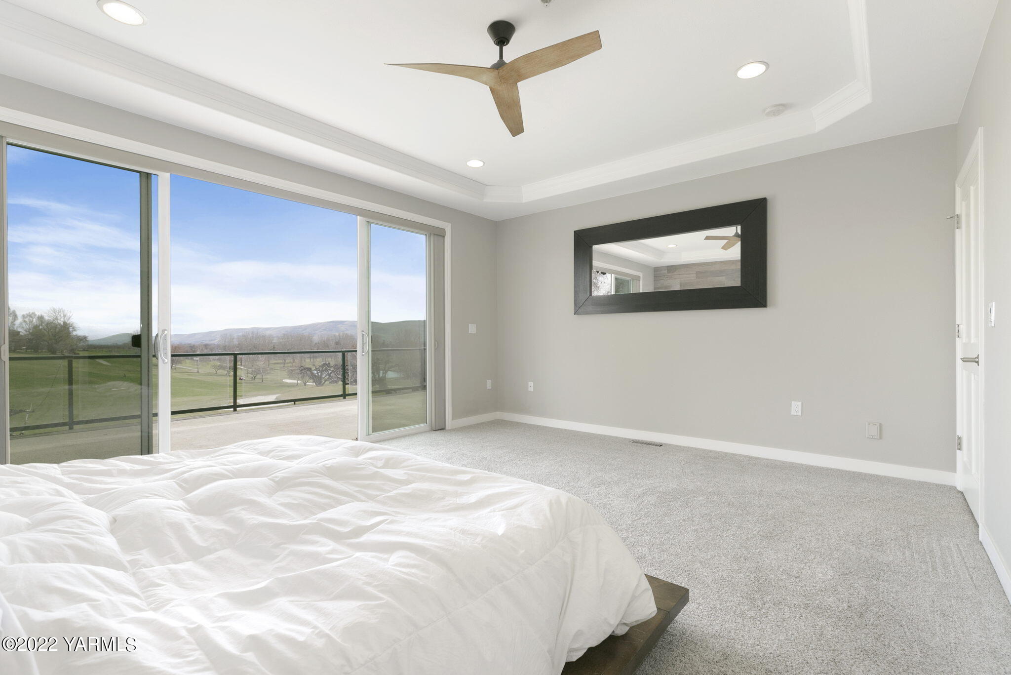 9150 Occidental Road, Unit 5 Yakima, WA 98903 - Photo 16 of 22 Primary Bedroom