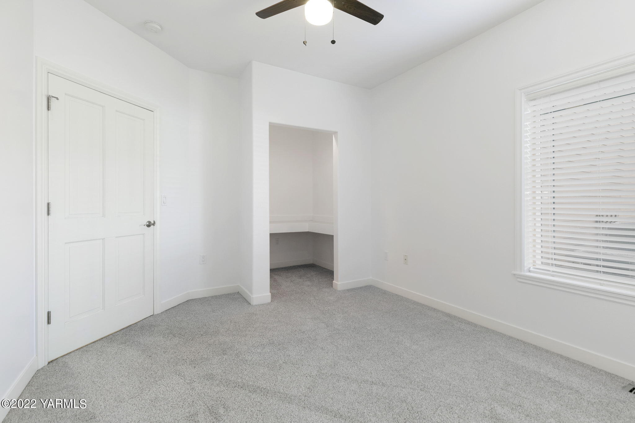 9150 Occidental Road, Unit 5 Yakima, WA 98903 - Photo 19 of 22 Second Bedroom