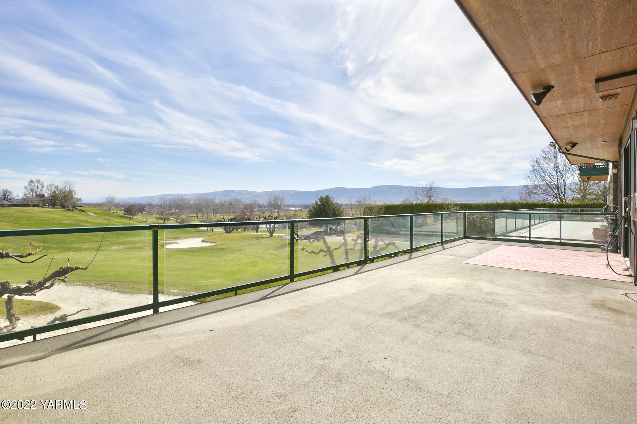 9150 Occidental Road, Unit 5 Yakima, WA 98903 - Photo 5 of 22 Balcony Views