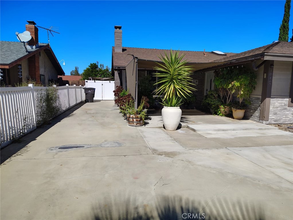 10467 California Avenue Riverside, CA 92505 - Photo 3 of 36